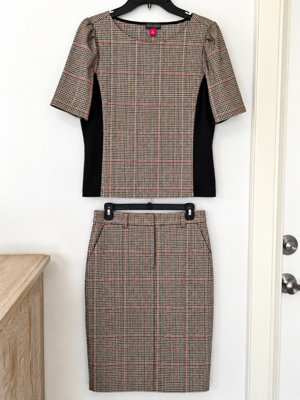 Vince Camuto Houndstooth Top Pencil Skirt 2 Piece Set